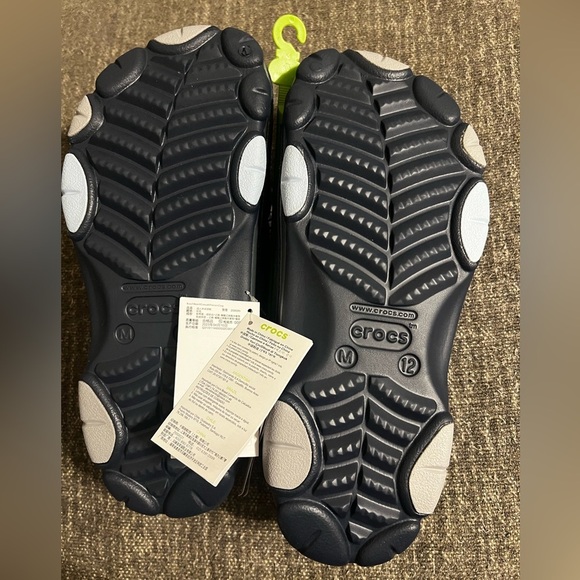 NWT Men’s Crocs Busch Light All Terrain Clogs - Picture 4 of 10